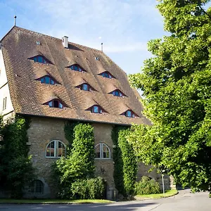 Hostel Youth
